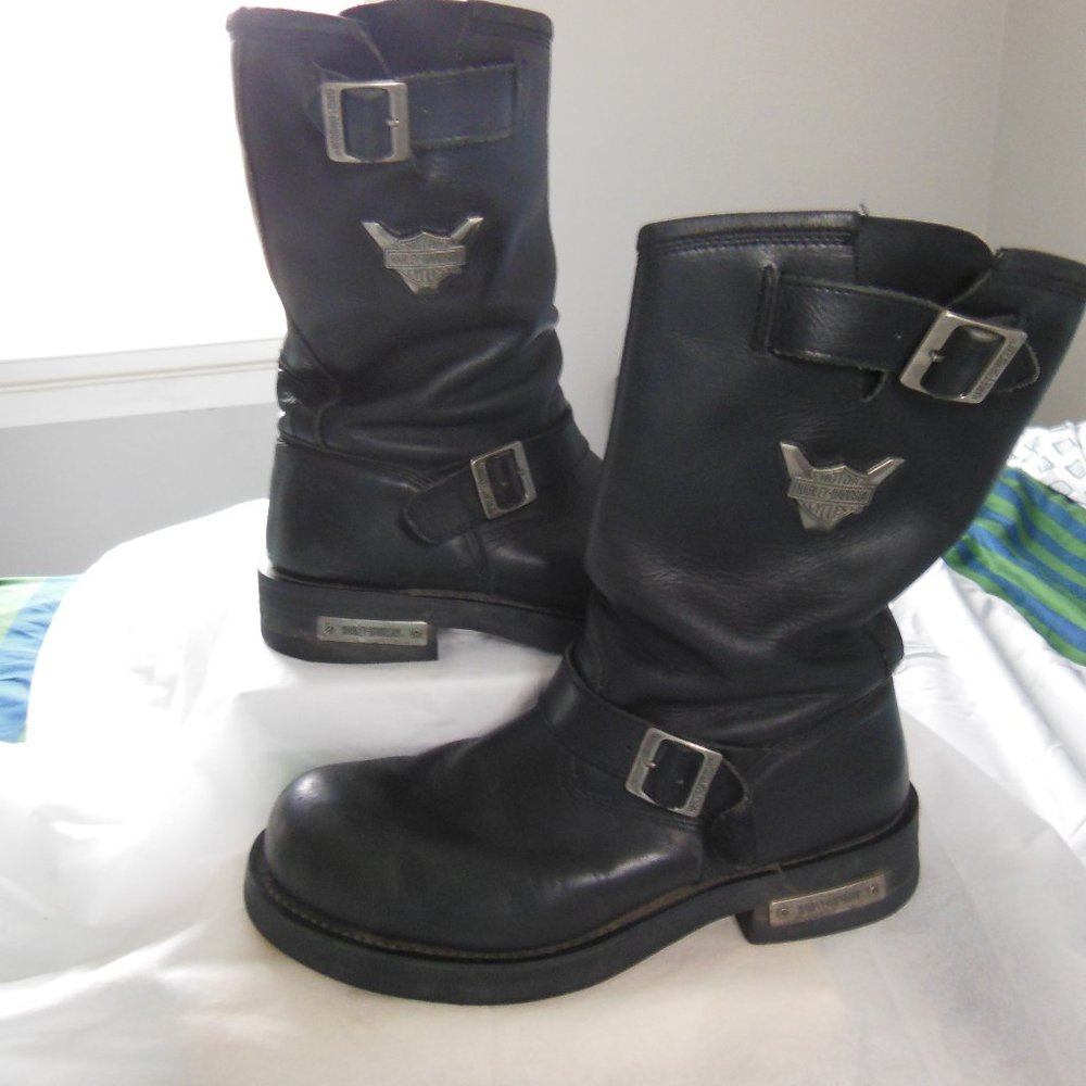 HARLEY-DAVIDSON MEN'S SHIFT ENGINEER BOOTS. SIZE 13.5. PULL ON.